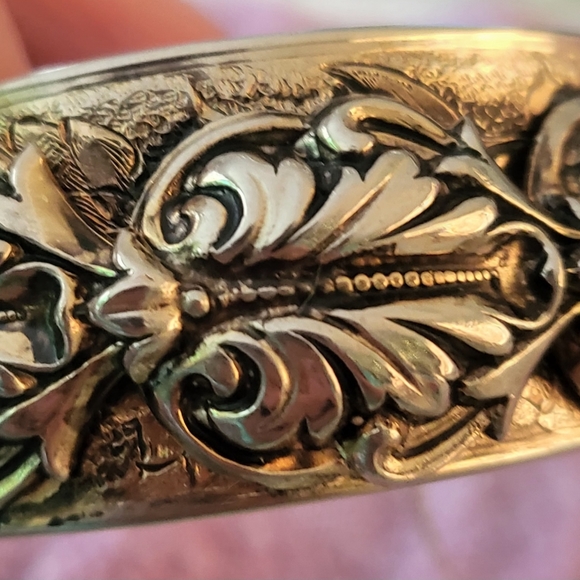 Vintage silver/gold tone Bangle Bracelet - Picture 2 of 7